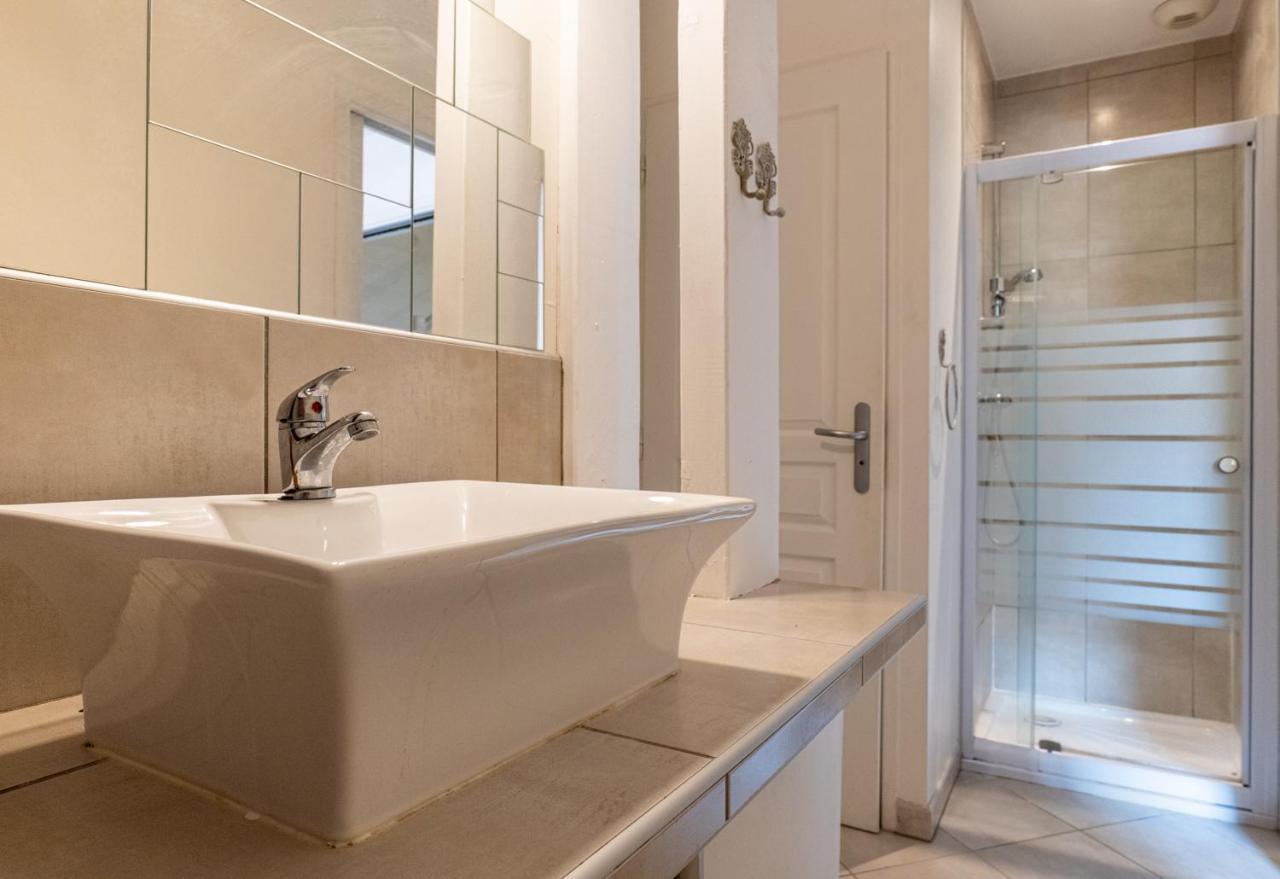 Carnot Duplex, Spacieux 3 Pieces Avec 2 Chambres Sur Les Rue Pietonnes Annecy Bagian luar foto